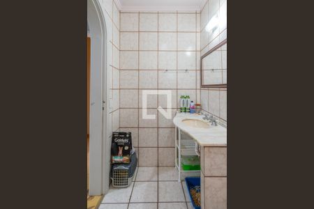 Casa à venda com 380m², 3 quartos e 5 vagas Casa à venda com 380m², 3 quartos e 5 vagasBanheiro da Suíte 2