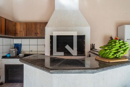 Casa à venda com 380m², 3 quartos e 5 vagas Casa à venda com 380m², 3 quartos e 5 vagasChurrasqueira