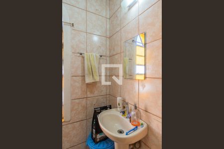 Casa à venda com 380m², 3 quartos e 5 vagas Casa à venda com 380m², 3 quartos e 5 vagasBanheiro Social 2