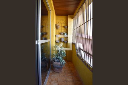 Apartamento para alugar com 100m², 2 quartos e 1 vagaVaranda