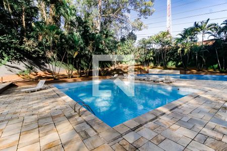 Apartamento à venda com 80m², 3 quartos e 2 vagasPiscina - clube