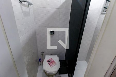 Apartamento à venda com 80m², 3 quartos e 2 vagasBanheiro