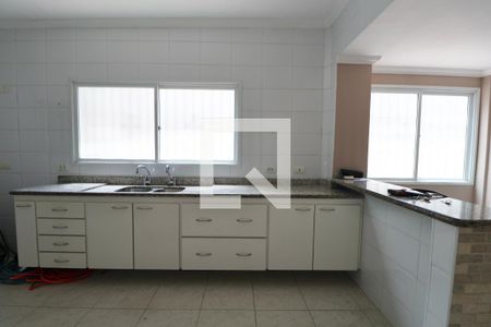 Casa para alugar com 300m², 5 quartos e 4 vagasCozinha
