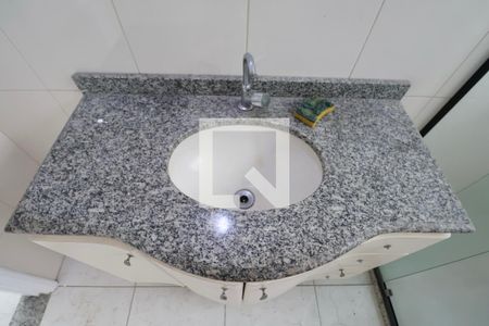 Casa para alugar com 300m², 5 quartos e 4 vagasBanheiro Social 2