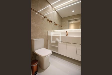 Apartamento à venda com 160m², 3 quartos e 3 vagasBanheiro da Suíte 1