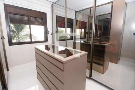 Apartamento à venda com 160m², 3 quartos e 3 vagasCloset da suíte 1