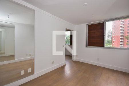 Apartamento à venda com 176m², 4 quartos e 3 vagasQuarto 3