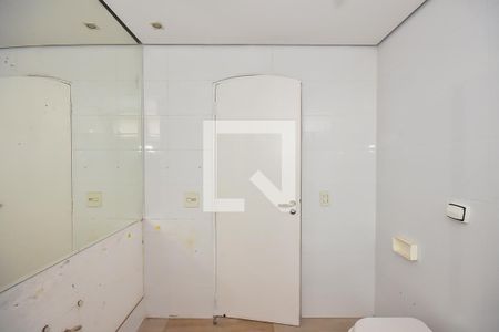 Apartamento à venda com 176m², 4 quartos e 3 vagasBanheiro