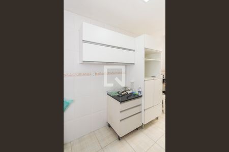 Apartamento à venda com 60m², 1 quarto e 1 vagaCozinha - Armários