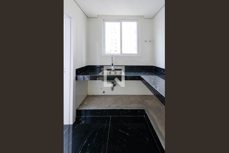 Apartamento à venda com 146m², 4 quartos e 3 vagasCozinha