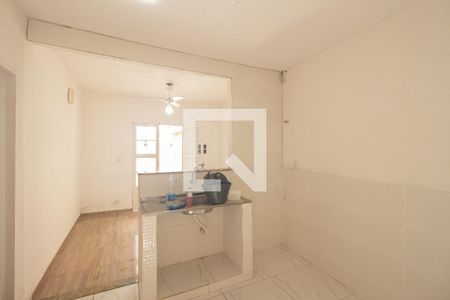 Sala/Cozinha de casa para alugar com 1 quarto, 50m² em Campo Grande, Rio de Janeiro