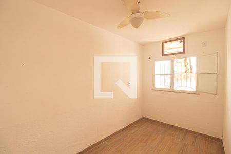 Quarto de casa para alugar com 1 quarto, 50m² em Campo Grande, Rio de Janeiro