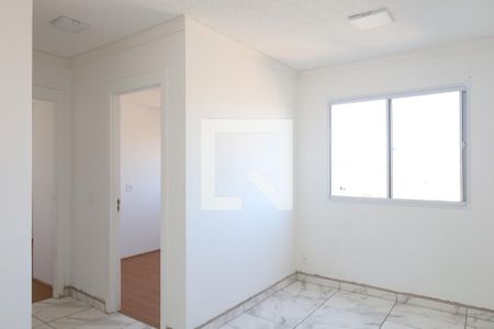 Sala de apartamento para alugar com 2 quartos, 42m² em Cidade Líder, São Paulo