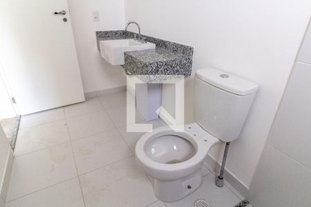 Apartamento à venda com 132m², 3 quartos e 2 vagasBanheiro da Suíte 1