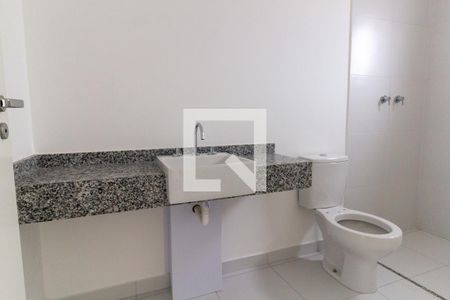 Apartamento à venda com 132m², 3 quartos e 2 vagasBanheiro da Suíte 1