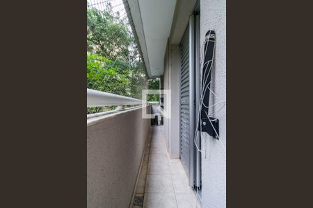 Apartamento à venda com 172m², 3 quartos e 2 vagasvaranda do Quarto 2