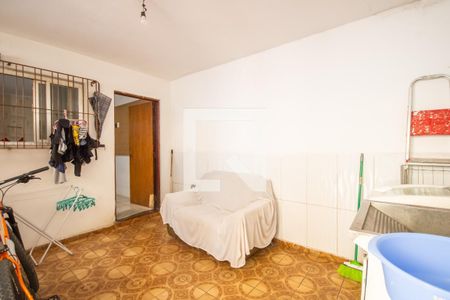 Casa à venda com 274m², 5 quartos e 4 vagasÁrea de Serviço