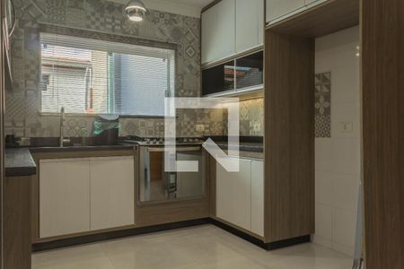 Casa de condomínio à venda com 157m², 2 quartos e 2 vagasCozinha