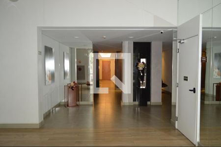 Apartamento à venda com 155m², 2 quartos e 2 vagasHall