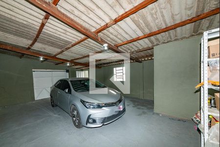 Casa para alugar com 90m², 2 quartos e 3 vagas Casa para alugar com 90m², 2 quartos e 3 vagasGaragem