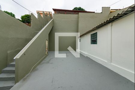 Casa para alugar com 90m², 2 quartos e 3 vagas Casa para alugar com 90m², 2 quartos e 3 vagasQuintal