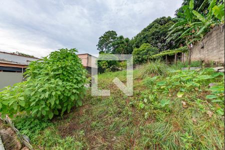 Casa para alugar com 90m², 2 quartos e 3 vagas Casa para alugar com 90m², 2 quartos e 3 vagasQuintal
