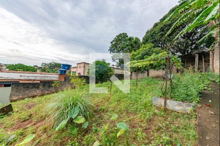 Casa para alugar com 90m², 2 quartos e 3 vagas Casa para alugar com 90m², 2 quartos e 3 vagasQuintal