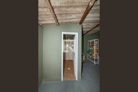 Banheiro - garagem de casa para alugar com 2 quartos, 90m² em Aparecida, Belo Horizonte