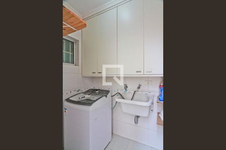 Casa à venda com 80m², 2 quartos e 2 vagas Casa à venda com 80m², 2 quartos e 2 vagasÁrea de Serviço