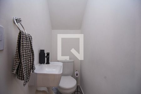 Casa de condomínio para alugar com 90m², 3 quartos e 1 vaga Casa de condomínio para alugar com 90m², 3 quartos e 1 vagaLavabo