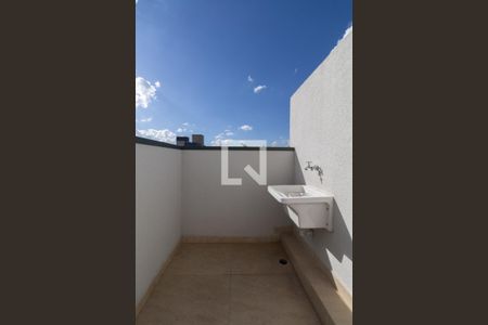 Apartamento à venda com 65m², 2 quartos e 1 vaga Apartamento à venda com 65m², 2 quartos e 1 vagaÁrea de Serviço