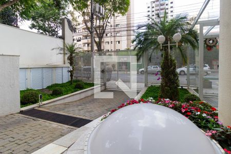 Studio para alugar com 40m², 1 quarto e 1 vaga Studio para alugar com 40m², 1 quarto e 1 vagaPortaria