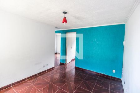Sala de apartamento para alugar com 2 quartos, 50m² em Jardim Maria Beatriz, Carapicuíba