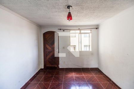 Sala de apartamento para alugar com 2 quartos, 50m² em Jardim Maria Beatriz, Carapicuíba