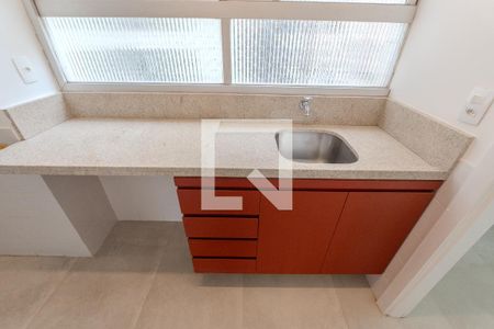 Apartamento à venda com 108m², 3 quartos e 1 vagaÁrea de Serviço