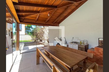 Casa de condomínio à venda com 210m², 3 quartos e 3 vagasÁrea de lazer
