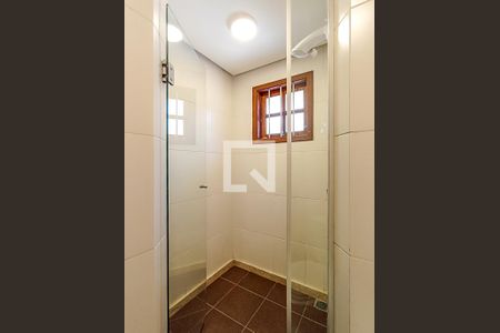 Casa de condomínio à venda com 210m², 3 quartos e 3 vagasBanheiro 1