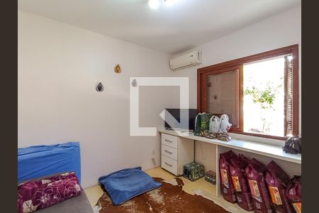 Escritório de casa de condomínio à venda com 3 quartos, 210m² em Hípica, Porto Alegre