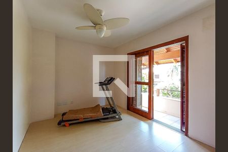 Casa de condomínio à venda com 210m², 3 quartos e 3 vagasQuarto 3