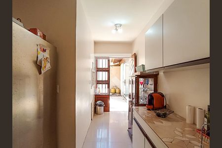 Casa de condomínio à venda com 210m², 3 quartos e 3 vagasCozinha