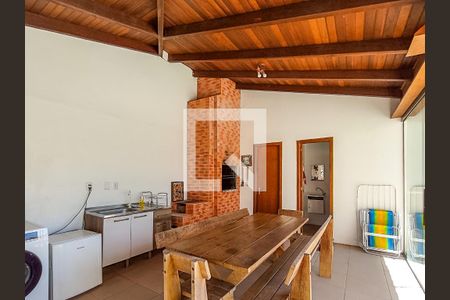 Casa de condomínio à venda com 210m², 3 quartos e 3 vagasÁrea de lazer