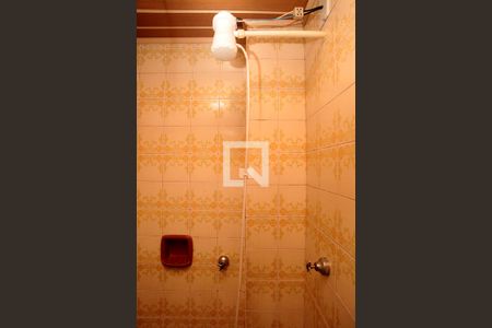 Banheiro de kitnet/studio para alugar com 1 quarto, 37m² em Cidade Baixa, Porto Alegre