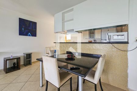 Casa de condomínio para alugar com 327m², 5 quartos e sem vagacozinha 2