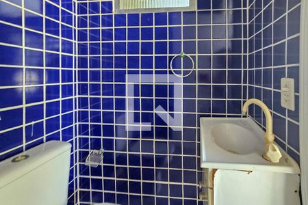 Casa de condomínio para alugar com 327m², 5 quartos e sem vagabanheiro 2