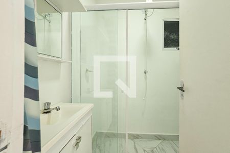 Casa de condomínio para alugar com 327m², 5 quartos e sem vagaBanheiro da suíte 4