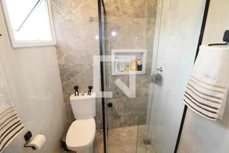 Casa à venda com 165m², 3 quartos e 3 vagasQuarto 2- Banheiro