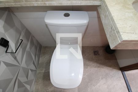 Casa à venda com 165m², 3 quartos e 3 vagasGaragem - Banheiro