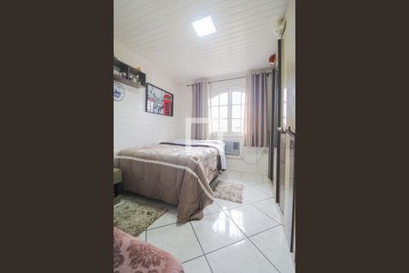 Casa à venda com 240m², 3 quartos e 2 vagasQuarto 2