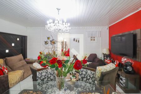 Casa à venda com 240m², 3 quartos e 2 vagasSala 2