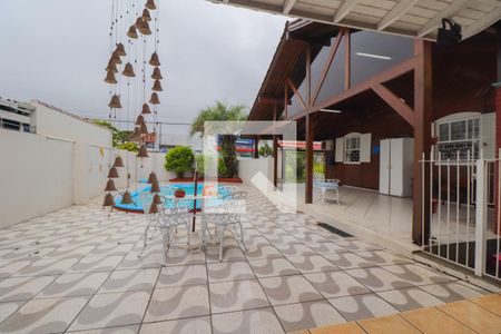 Casa à venda com 240m², 3 quartos e 2 vagasÁrea comum